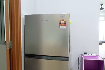 Meridin Bayvue Apartment