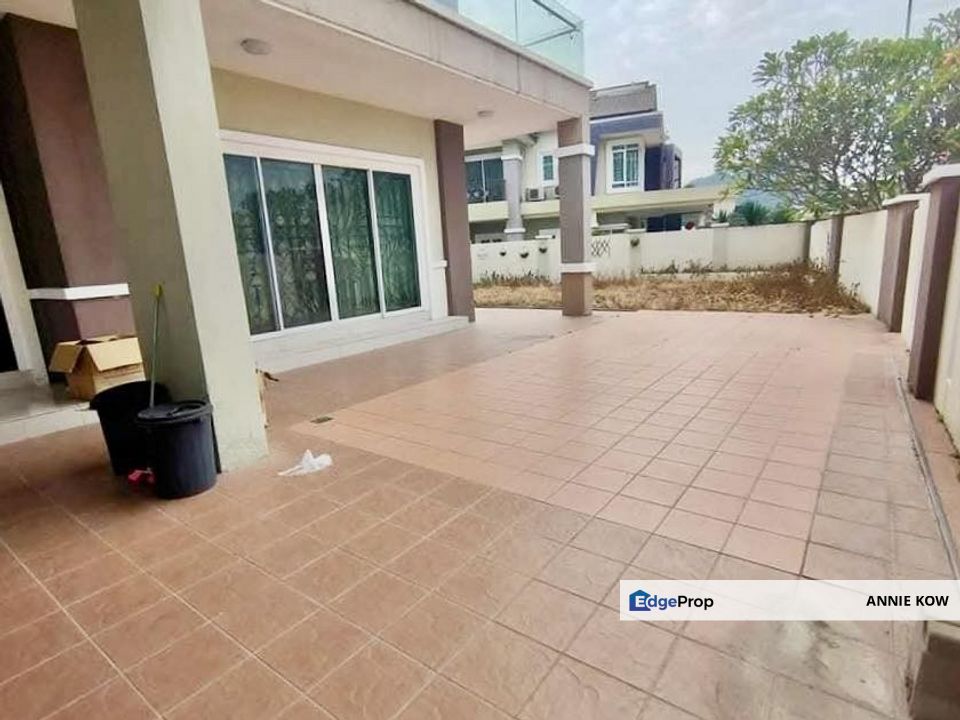 Double Storey Bungalow House For Sale, Perak, Ipoh