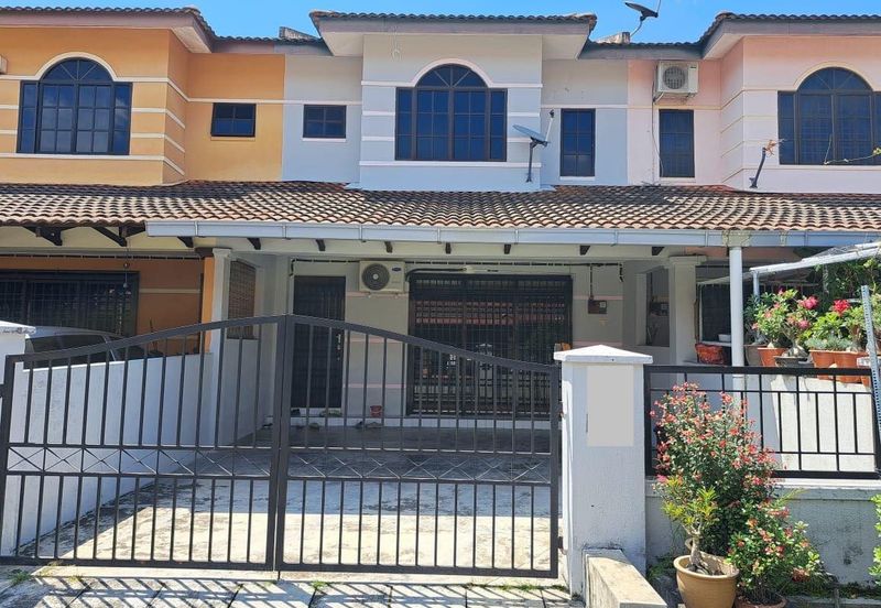 Bercham Double Storey House For Sale