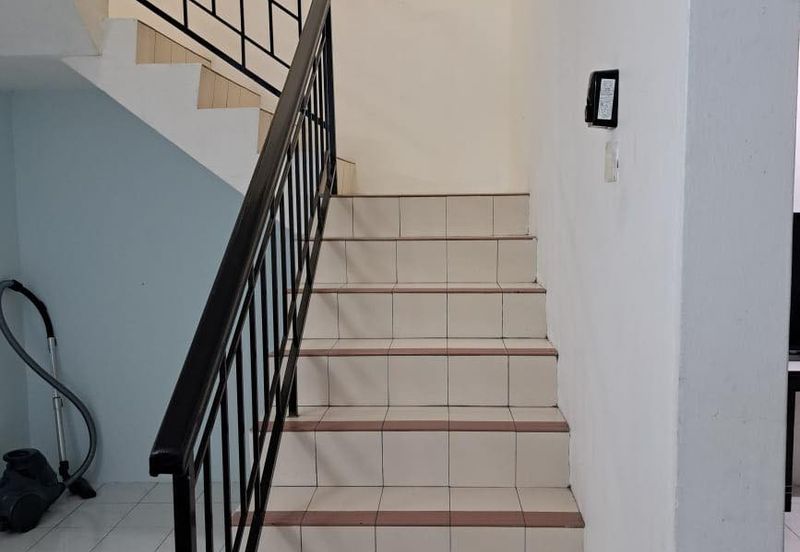 Bercham Double Storey House For Sale