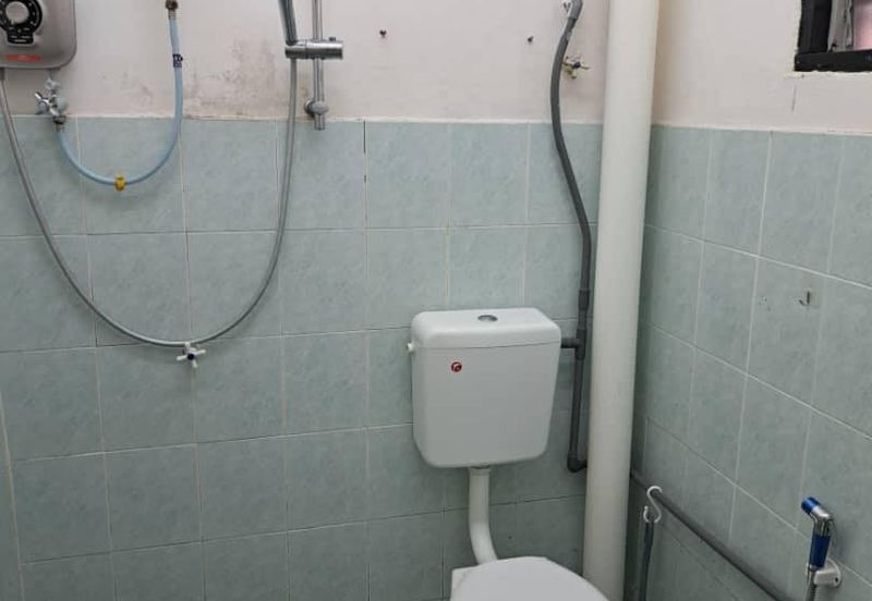 Bercham Double Storey House For Sale