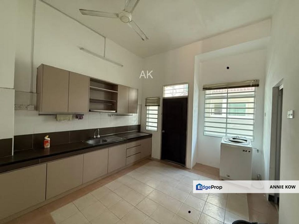 SERI GARDEN TAMBUN DOUBLE STOREY HOUSE FOR SALE, Perak, Kinta