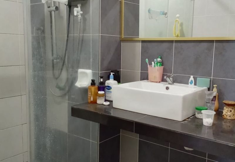 Upper East @ Tiger Lane