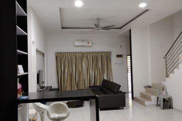Batu Gajah Double Storey House For Sale 📍Batu Gajah  出售双层排屋
