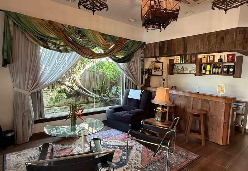 Ipoh Homestay @ 2 adjoining Bungalow For Sale