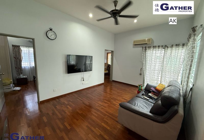 Uplands Double Storey Semi D For Sale 出售小桂林靓双层半独立 