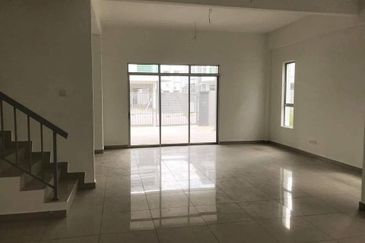 Double Storey Semi D nearby Klebang AEON Ipoh 