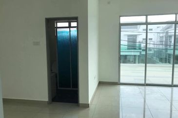 Double Storey Semi D nearby Klebang AEON Ipoh 