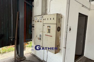 Simpang Pulai Tungzen Factory with Huge Land for Rent 