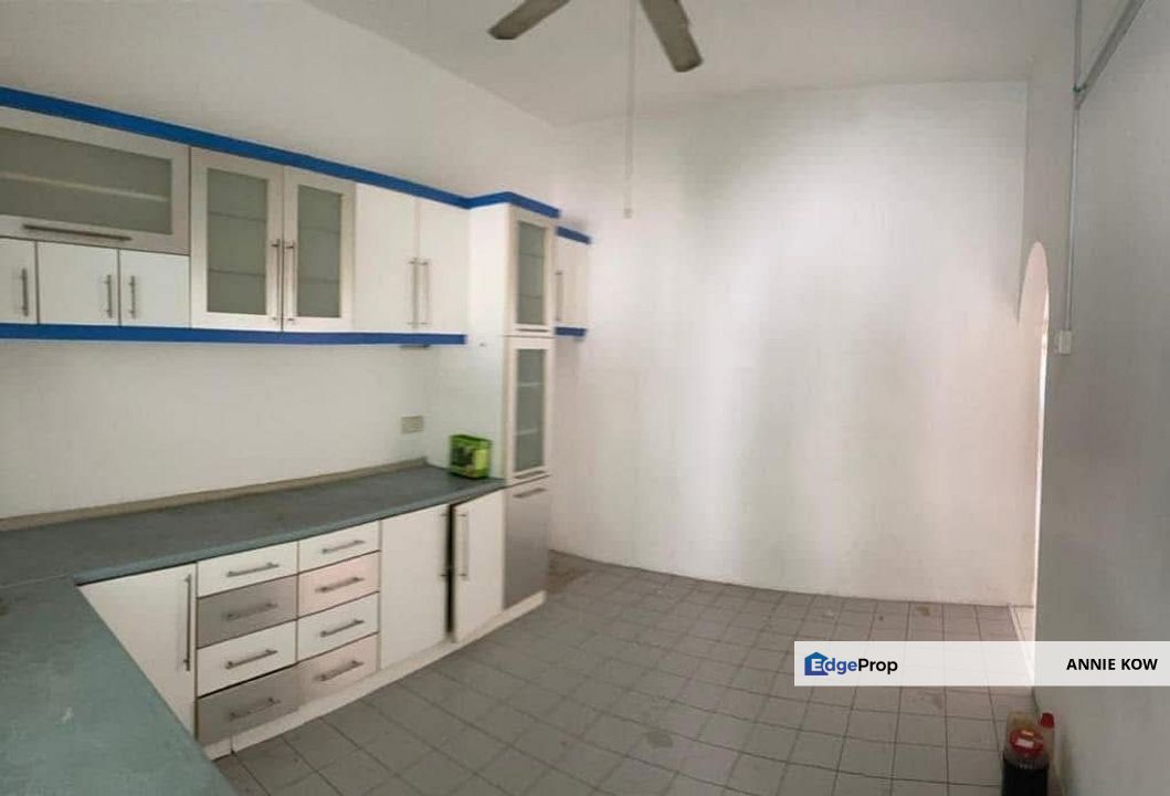 For Sale - Ipoh Bandar Baru Tambun Double storey house  ( 怡保小桂林小桂林双层排屋出售 ), Perak, Tambun