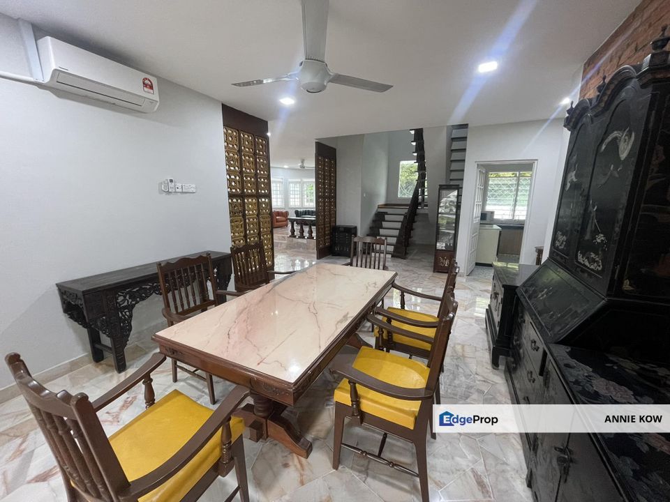Ipoh Thompson 2 Storey Bungalow with huge land, Perak, Ipoh