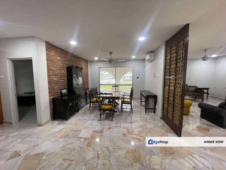 Ipoh Thompson 2 Storey Bungalow with huge land, Perak, Ipoh