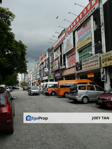3 story Shop lot with ROI for sale , Kuala Lumpur, Bukit Jalil