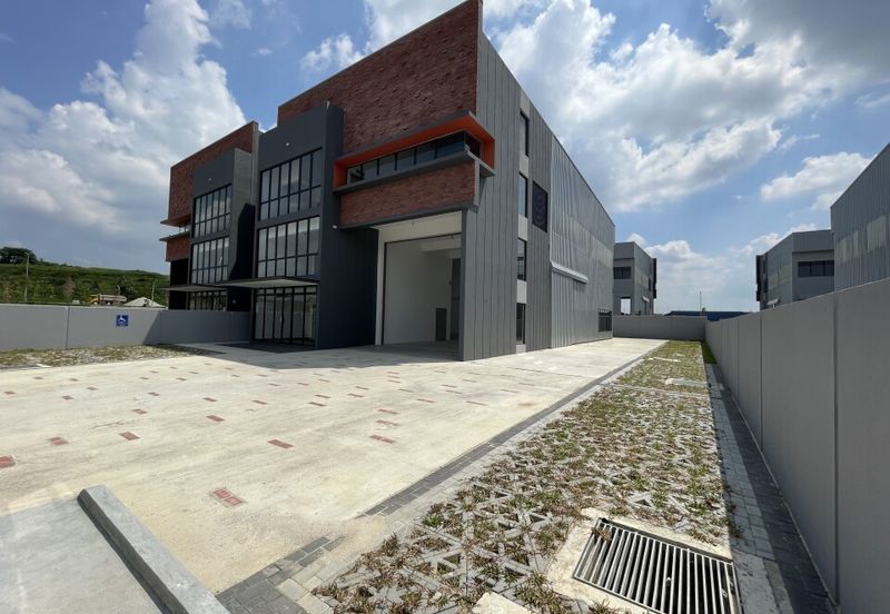 Elmina Business Park