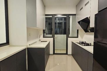 United Point Residence (Residensi Bersepadu)