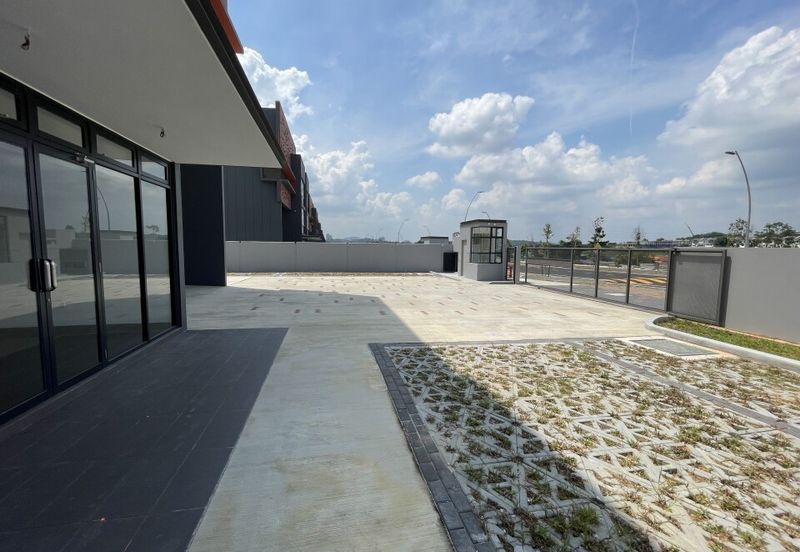 Elmina Business Park