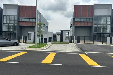 Elmina Business Park