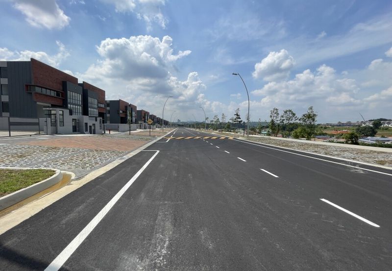 Elmina Business Park