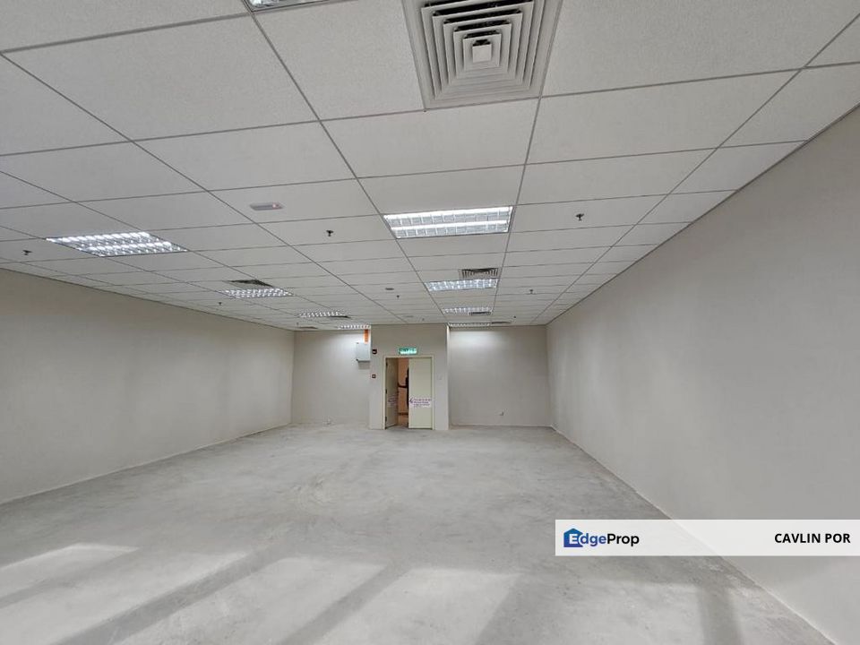 Cosy office for rent at Pavilion Damansara Height, Kuala Lumpur, Damansara Heights