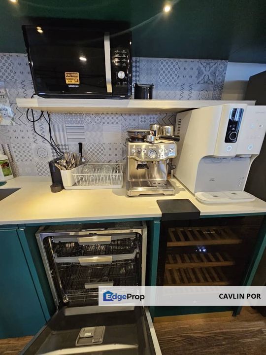 Fully furnished office for sale, Kuala Lumpur, Mont Kiara