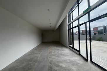 Elmina Business Park