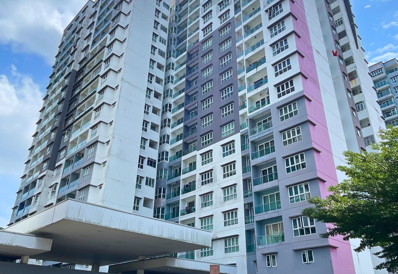 Seasons Luxury Apartments @ Amara Larkin