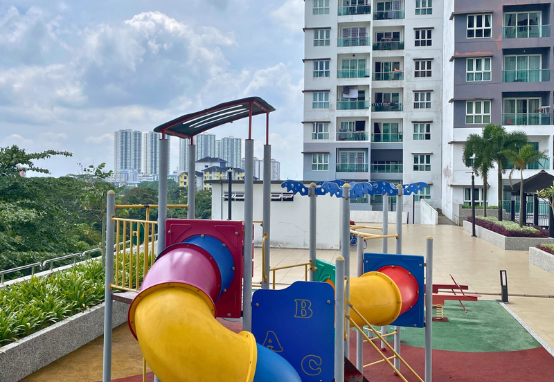 Seasons Luxury Apartments @ Amara Larkin