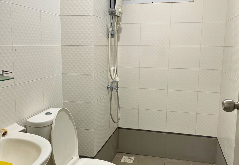 Seasons Luxury Apartments @ Amara Larkin