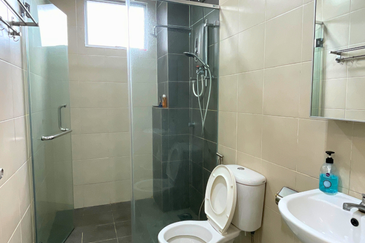 TAMAN MERU IDAMAN (SCIENTEX MERU)