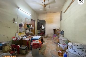 TAMAN PUTERI LINDUNGAN BULAN