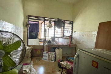 TAMAN PUTERI LINDUNGAN BULAN