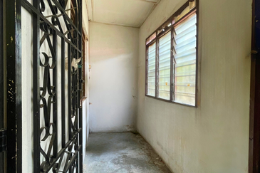 TAMAN PUTERI LINDUNGAN BULAN