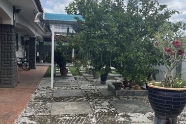 Persiaran wira Jaya Barat,Semi-D ,For Sale RM1.3m