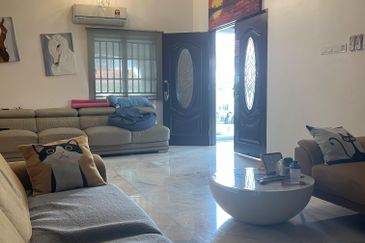 Persiaran wira Jaya Barat,Semi-D ,For Sale RM1.3m