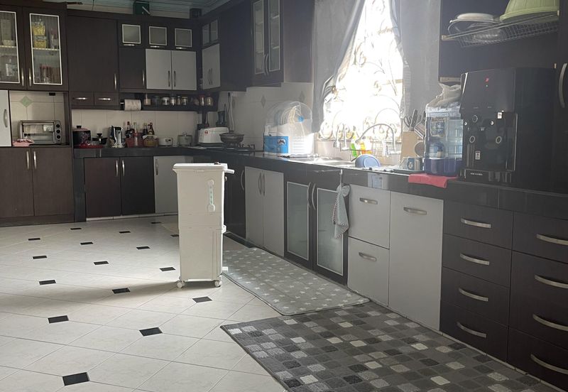 Persiaran wira Jaya Barat,Semi-D ,For Sale RM1.3m