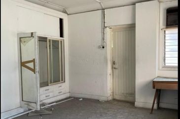 Jln Sultan Nazrin shah 