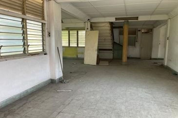 Jln Sultan Nazrin shah 