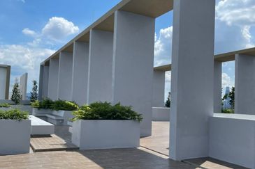 Platinum Splendor Residence