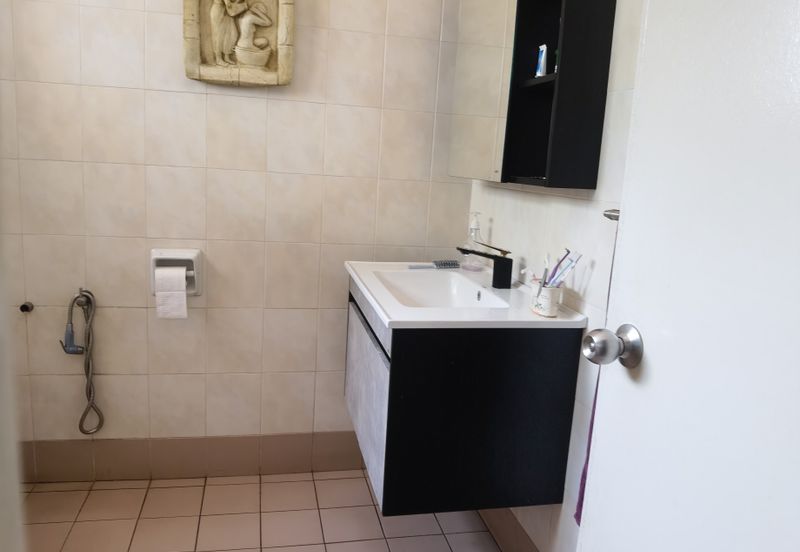 Taman Puchong Tekali