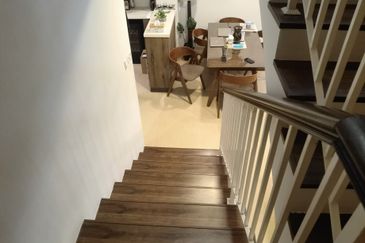 Taman setapak 2 storey house For sale Danau Kota Facing Garden Long Car Porch Lease hold Renovated with CCC DBKL