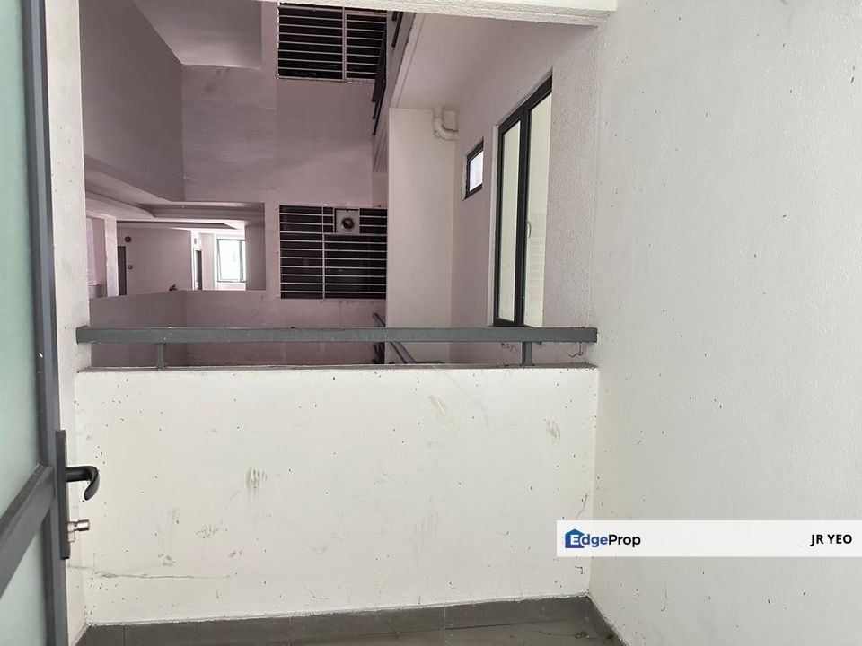 Klts KL Trades Square for sale Cheaper Below Market Unstayed unit like new Free hold setapak Condominium roi not lelong klcc sentul , Kuala Lumpur, Gombak