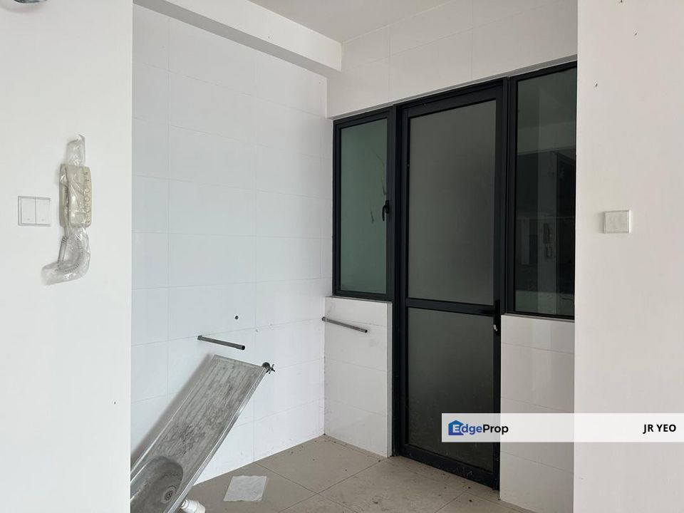 Klts KL Trades Square for sale Cheaper Below Market Unstayed unit like new Free hold setapak Condominium roi not lelong klcc sentul , Kuala Lumpur, Gombak