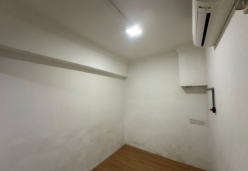 JALAN GENTING KLANG  KFC FACING MAIN ROAD SHOP OFFICE FOR RENT LVL 1 SETAPAK NEXT TO PV128 PV 126 METRO 