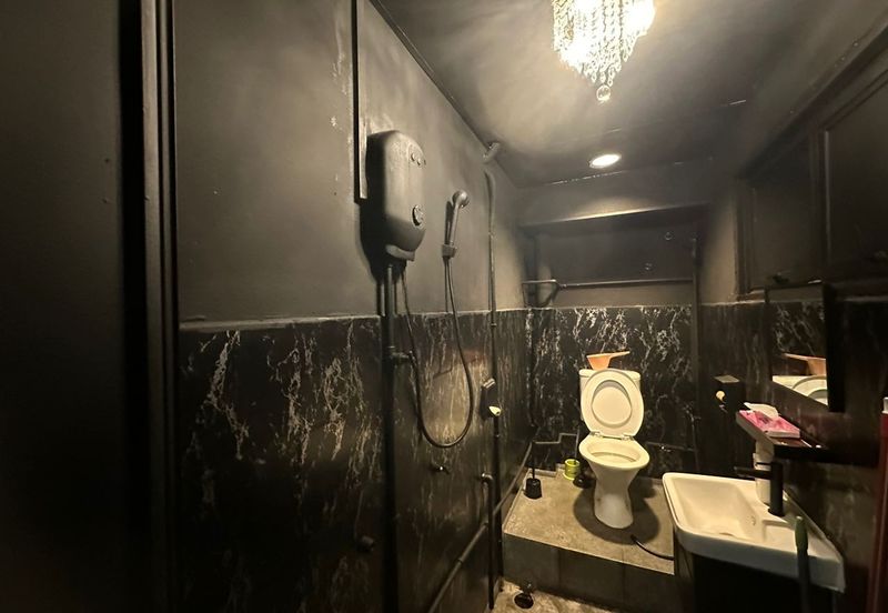 JALAN GENTING KLANG  KFC FACING MAIN ROAD SHOP OFFICE FOR RENT LVL 1 SETAPAK NEXT TO PV128 PV 126 METRO 