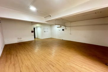 JALAN GENTING KLANG  KFC FACING MAIN ROAD SHOP OFFICE FOR RENT LVL 1 SETAPAK NEXT TO PV128 PV 126 METRO 