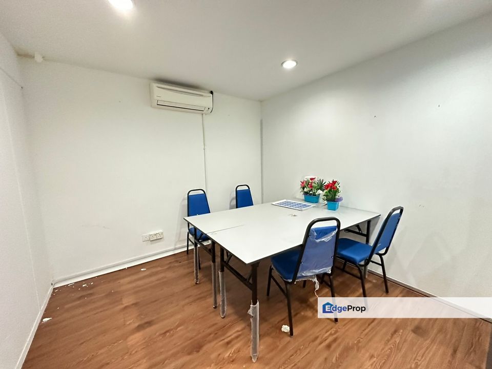 FACING MAIN ROAD JALAN GENTING KLANG ROAD SHOP OFFICE FOR RENT LVL 1 SETAPAK NEXT TO PV128 PV 126 METRO , Kuala Lumpur, Setapak