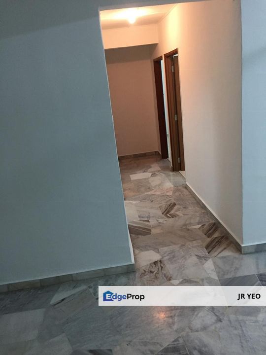 Genting Court Corner unit Lower Floor For sale Prima Setapak Danau Kota , Kuala Lumpur, Setapak