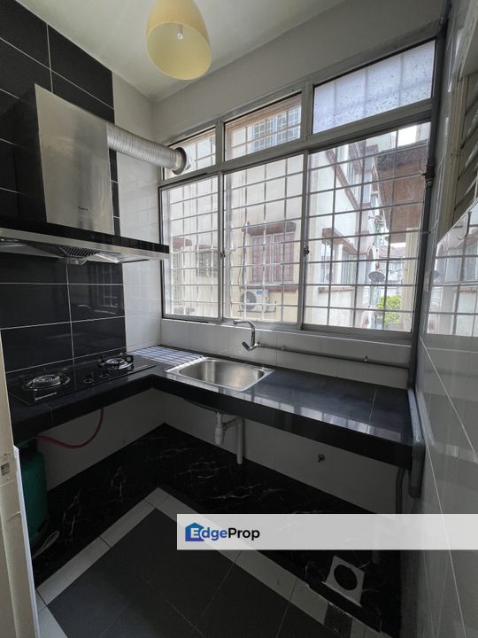 Sri Kesidang apartment for Rent in puchong Jaya Fully Furnished unit for Rent  walk up apartment no lift , Selangor, Puchong