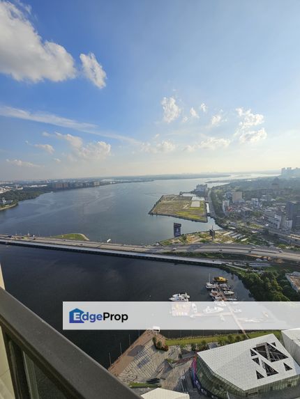 R&F Princess Cove Phase 2 / Below Market / Walking Distance To CIQ / Brand New / Hight Floor / Sea View / , Johor, Johor Bahru