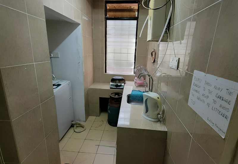 Bandar Sunway Low Cost Flat 7/15